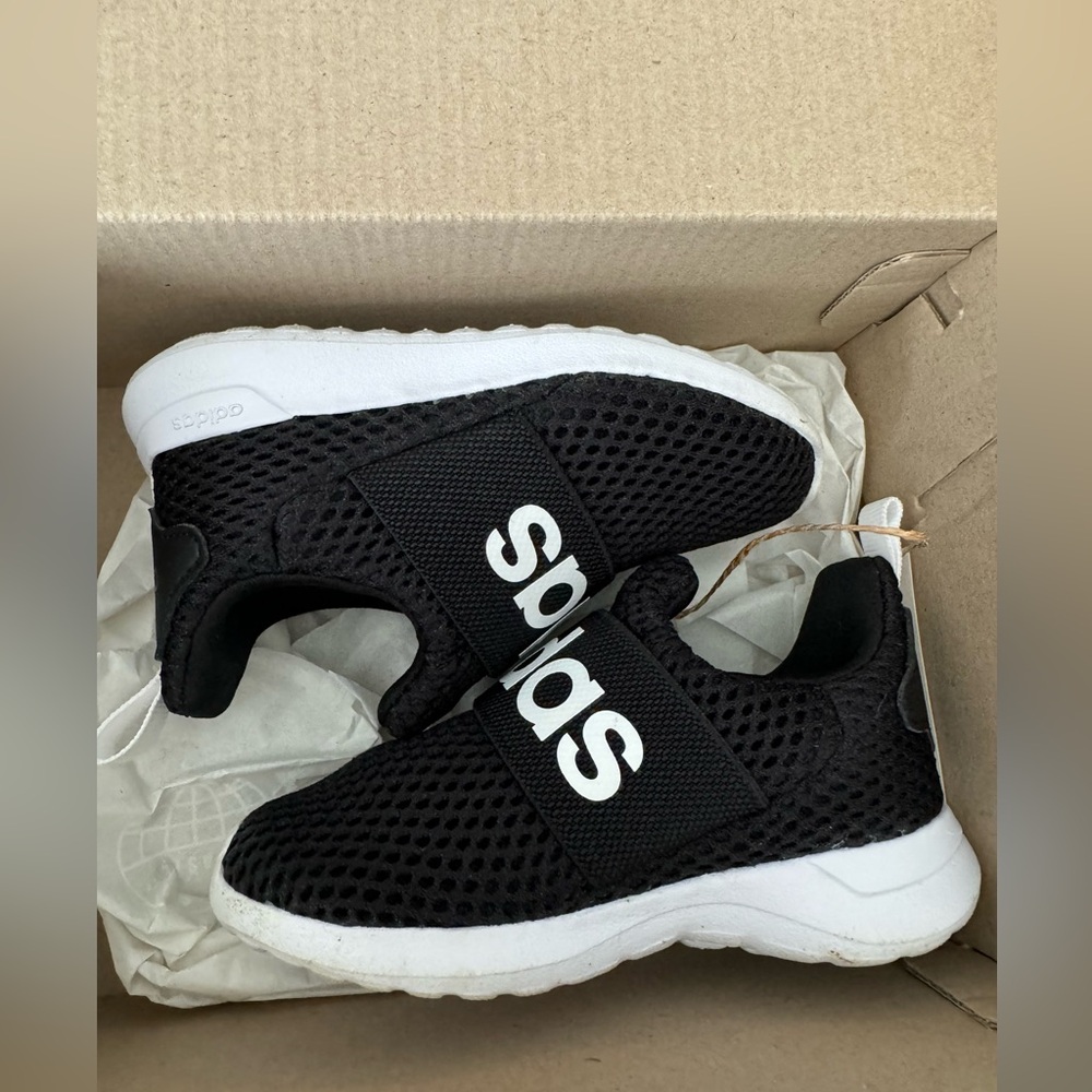 Toddler adidas shoes